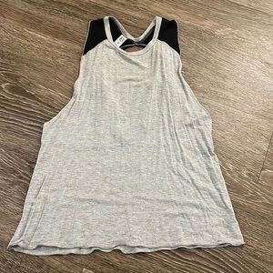 Twist Back Tank Top in Grey/Black
